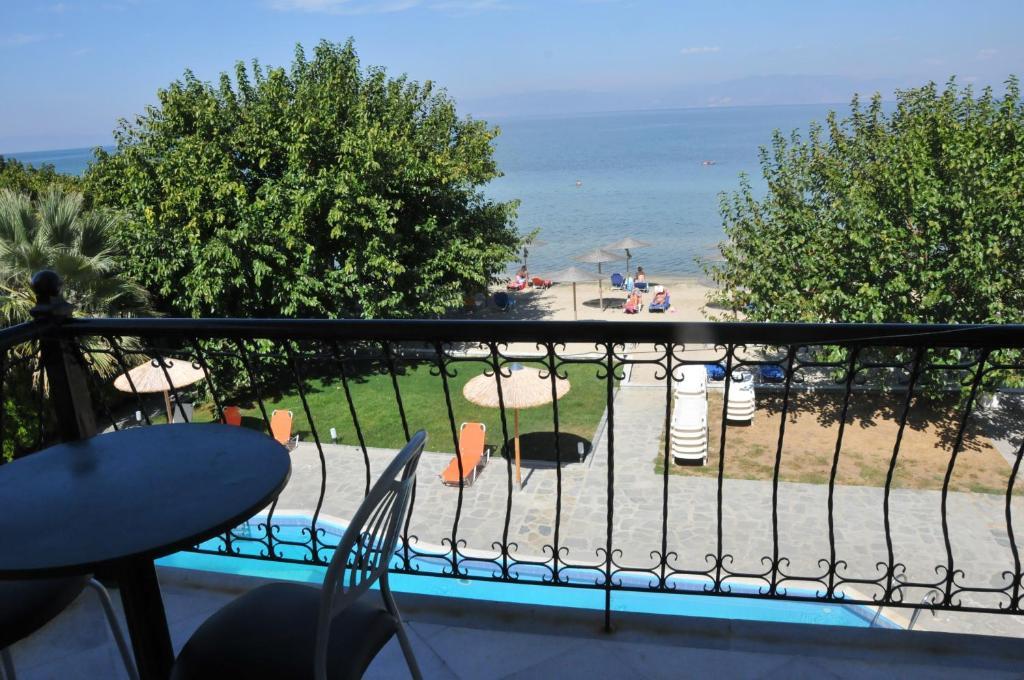 Sunrise Beach Skala Rachoni  Exterior foto